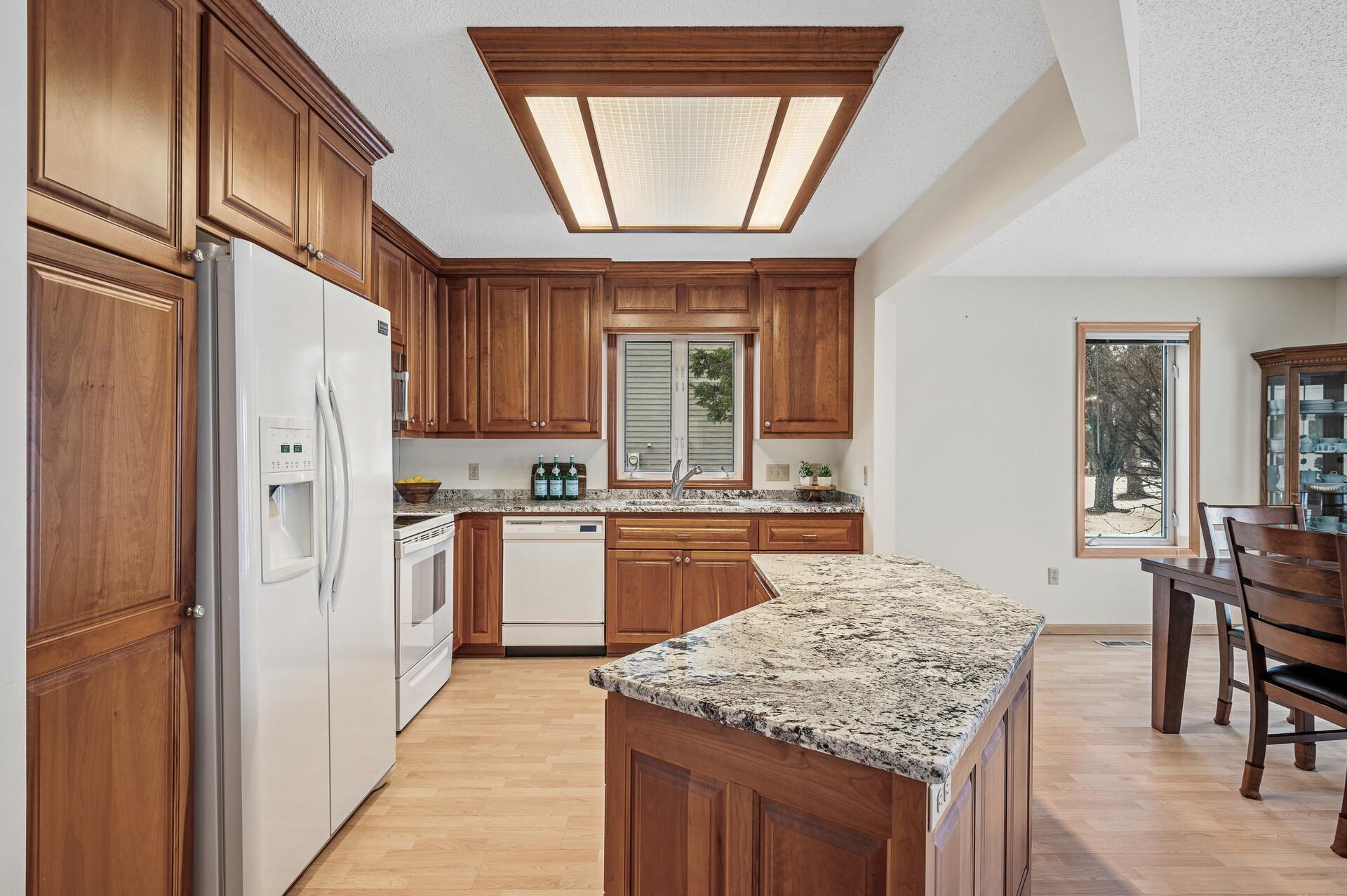 1419 Willow Wood Drive, Cambridge, Minnesota image 9