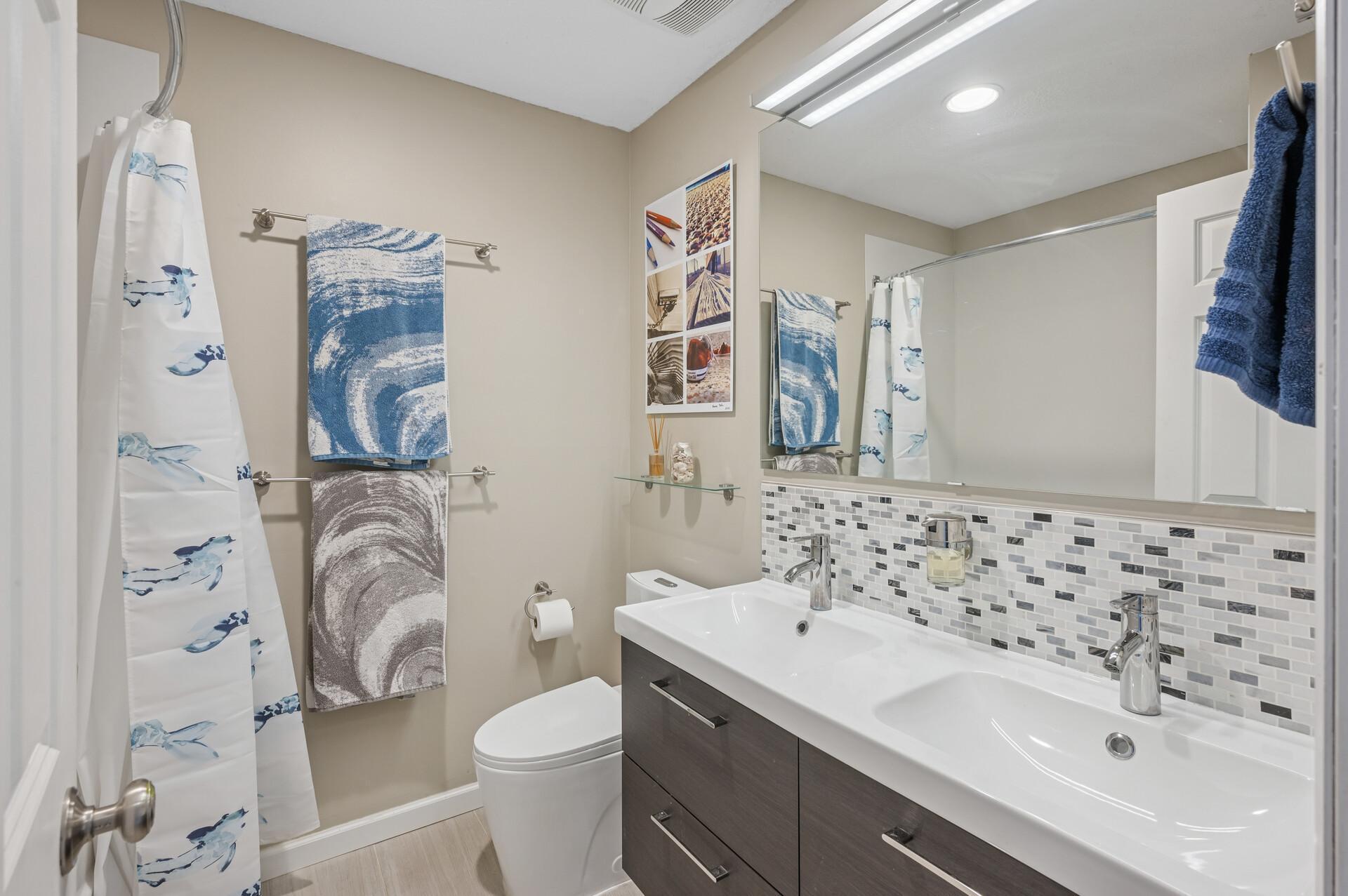 360 W Eagle Lake Drive, Maple Grove, Minnesota image 23