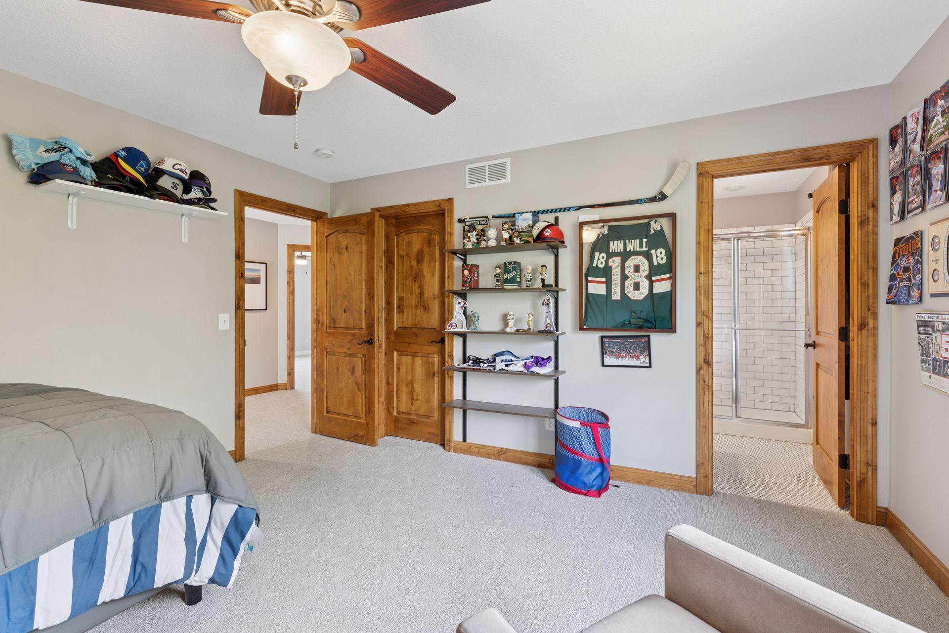 6620 Treetop Road, Chanhassen, Minnesota image 34