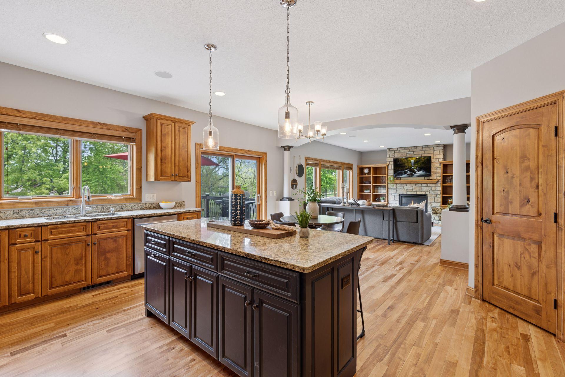 6620 Treetop Road, Chanhassen, Minnesota image 13