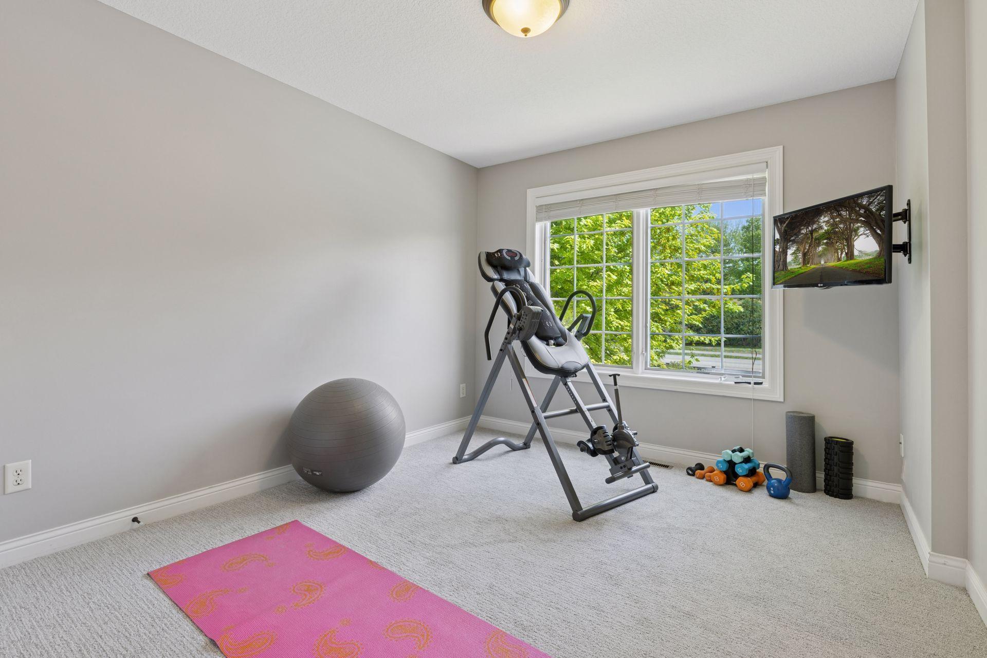 6620 Treetop Road, Chanhassen, Minnesota image 31