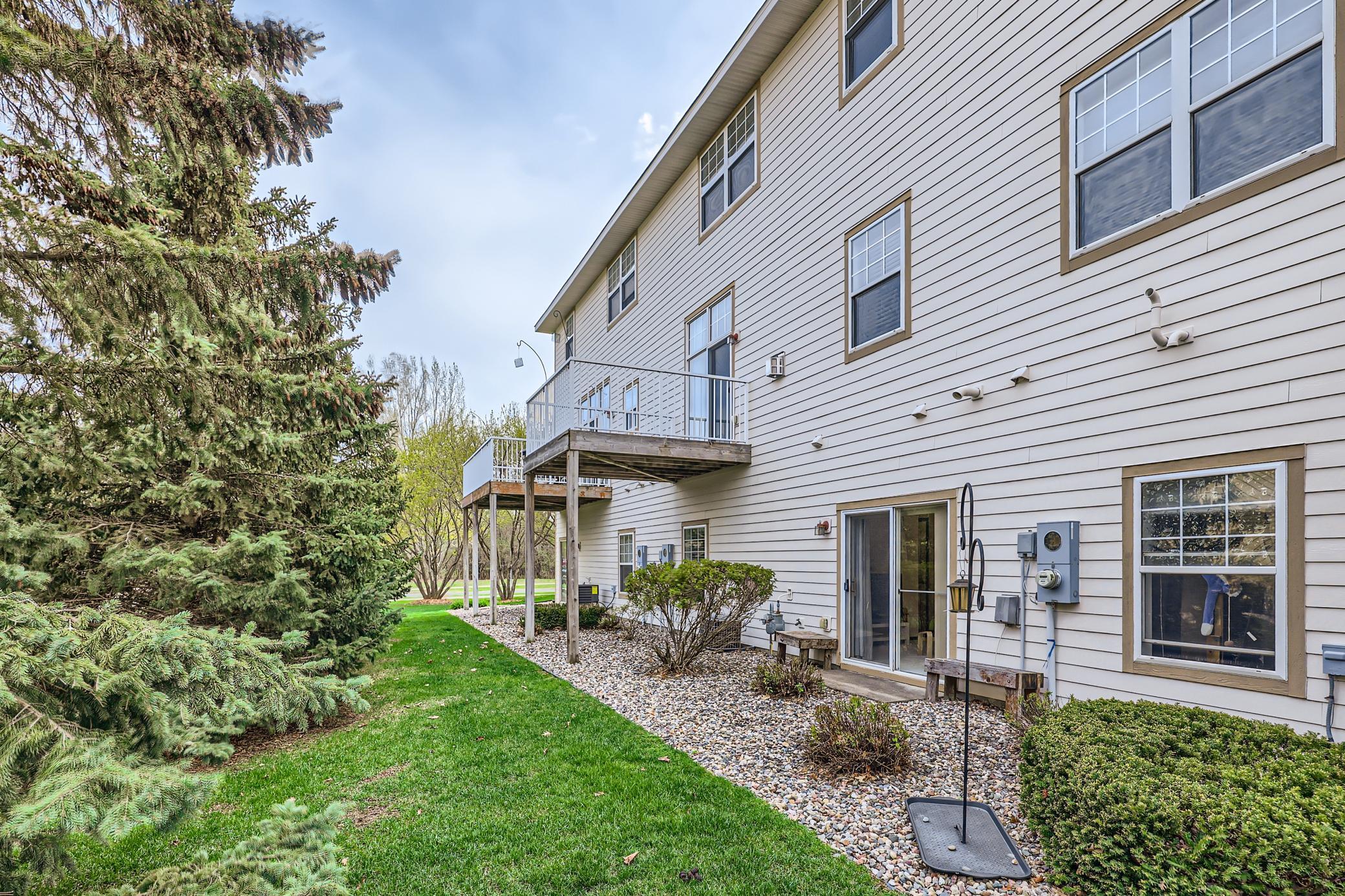 1595 Fox Hunt Way, Victoria, Minnesota image 2