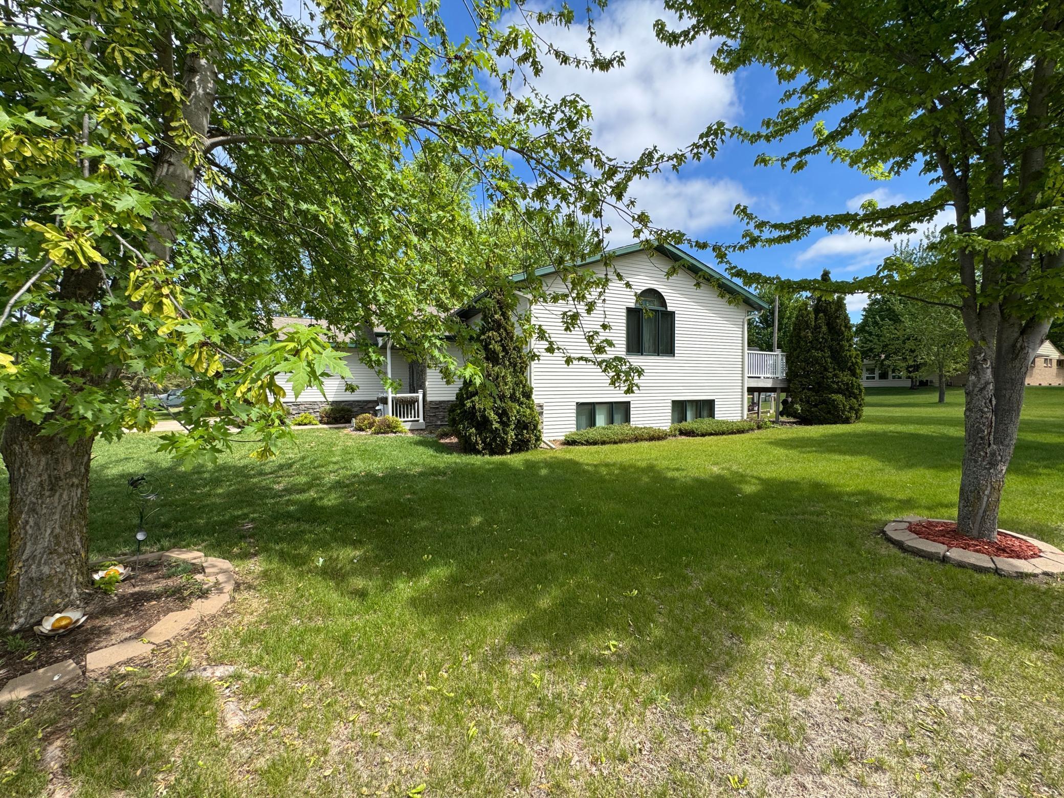 1420 4th Street, Wadena, Minnesota image 3