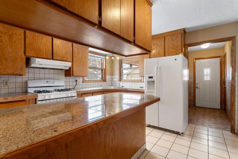 Homes For Sale - 718 Jackson Street<br/> Anoka, MN 55303