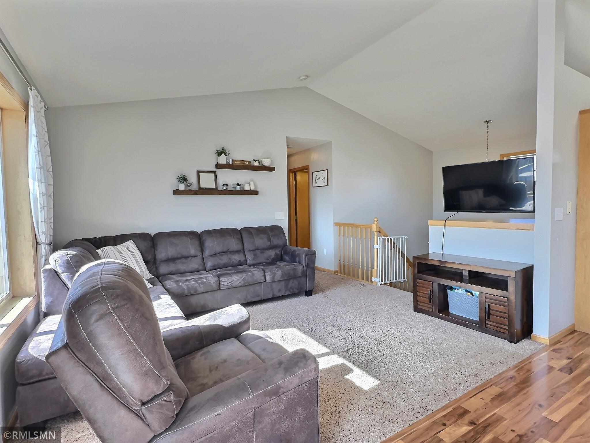 9873 Park Place Drive, Monticello, Minnesota image 12