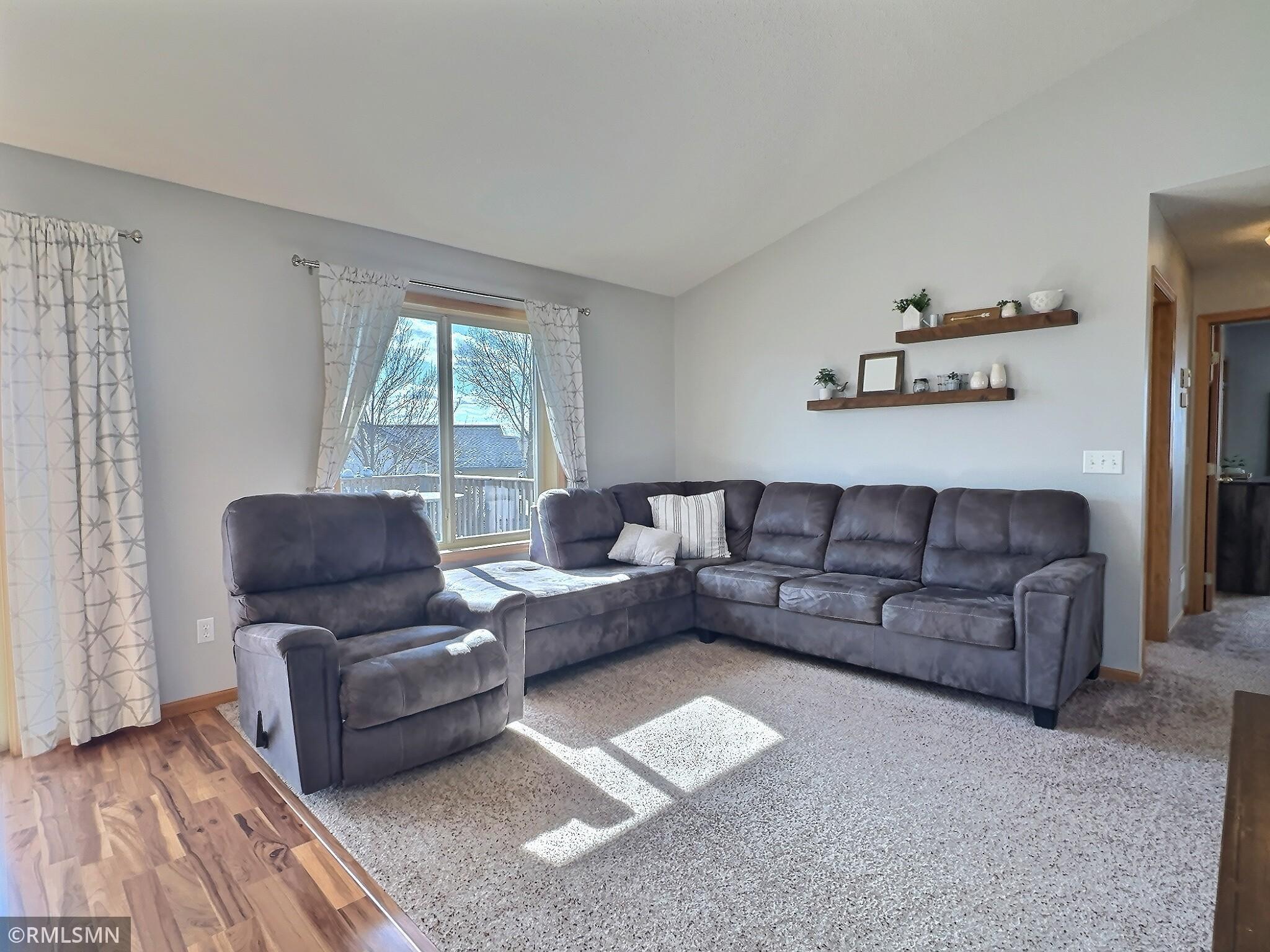 9873 Park Place Drive, Monticello, Minnesota image 13
