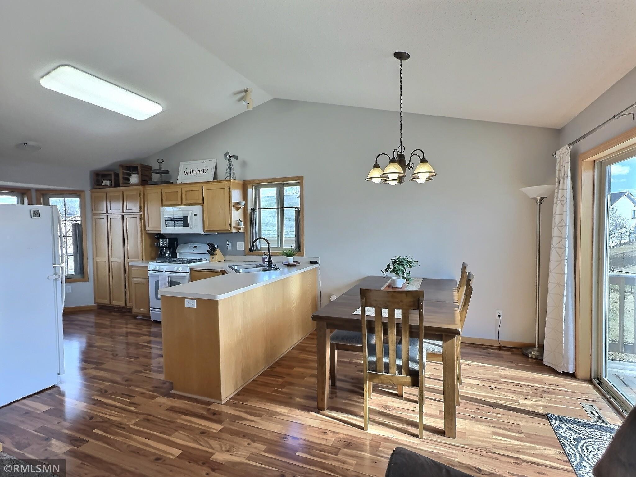 9873 Park Place Drive, Monticello, Minnesota image 5