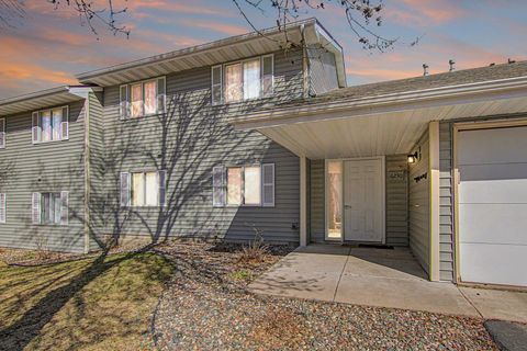 Condo For Sale - 6230 Magda Drive<br/> Osseo, MN 55369