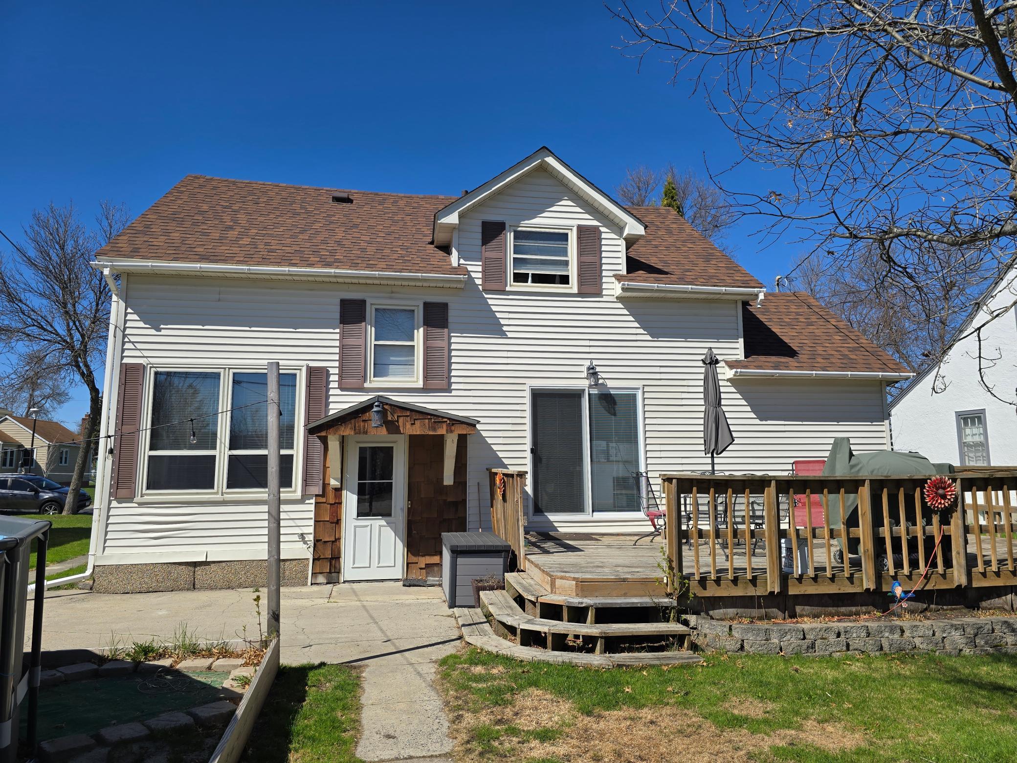 1011 10th Street, International Falls, Minnesota image 6