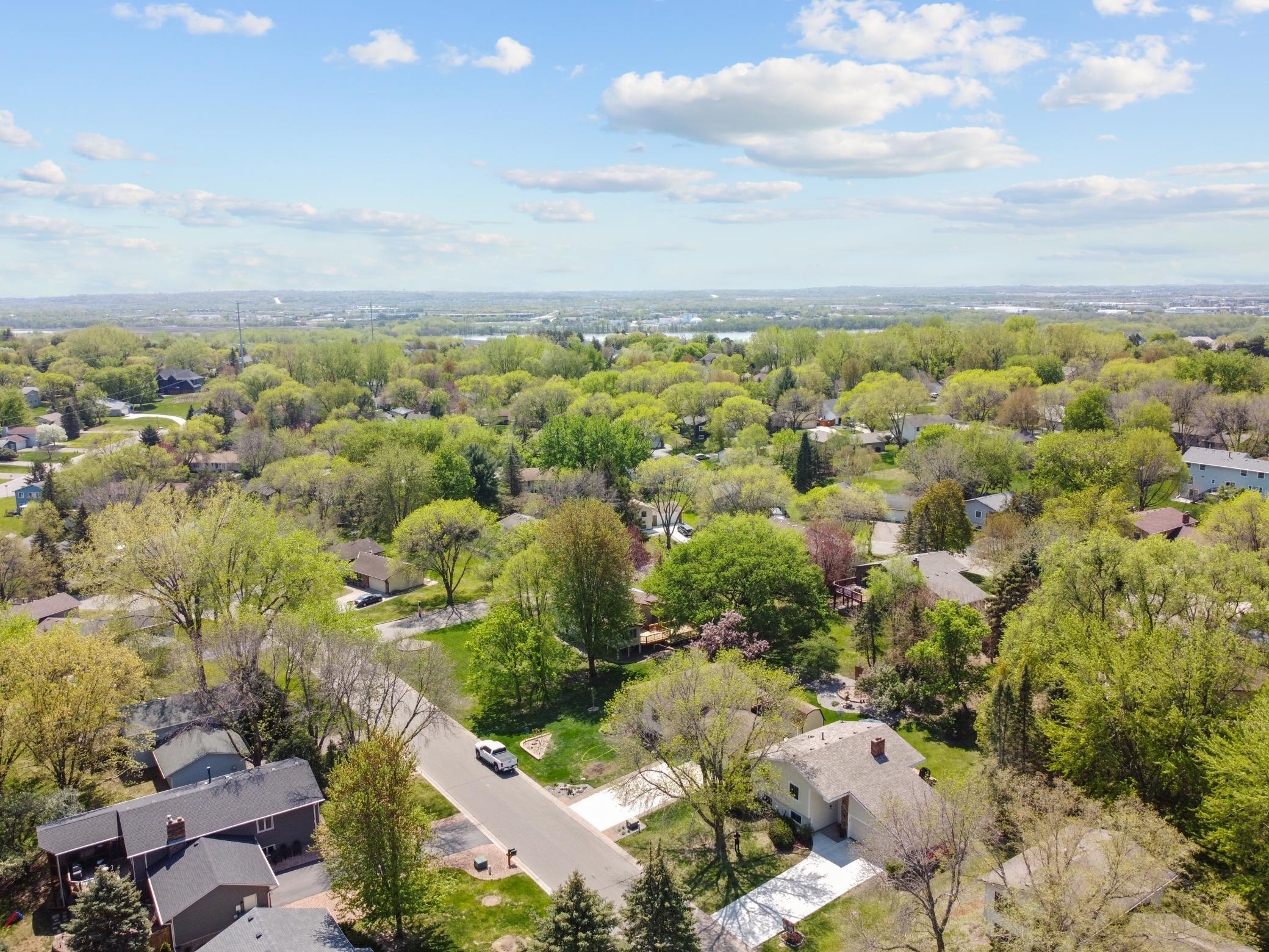 12115 Chesholm Lane, Eden Prairie, Minnesota image 36