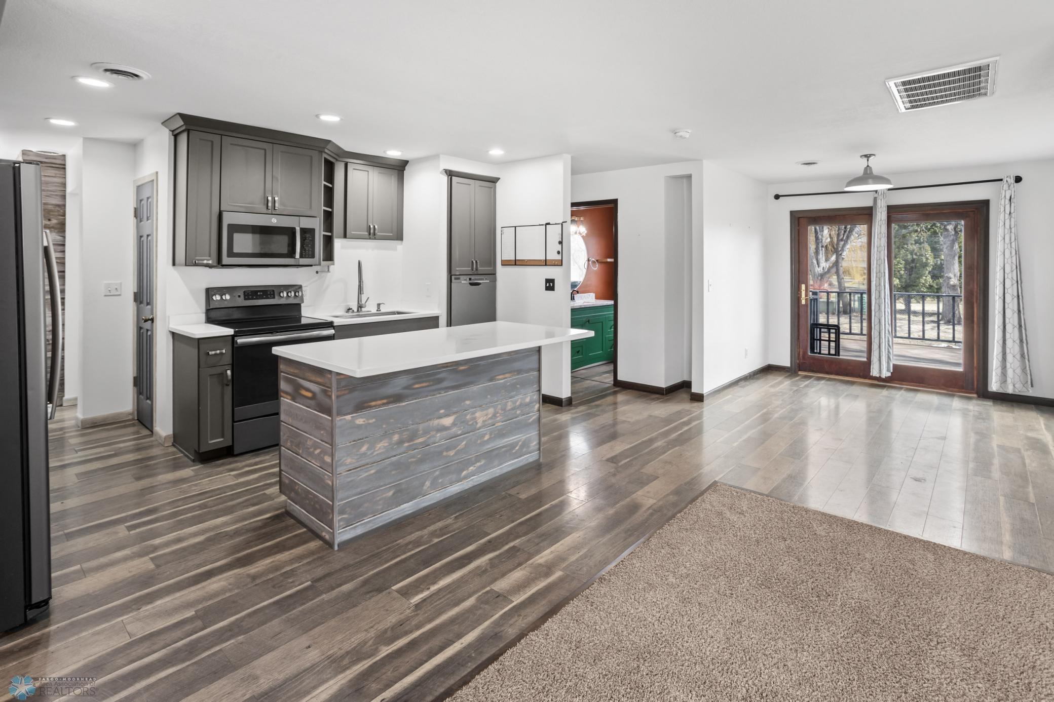 3111 3rd Street, Fargo, North Dakota image 6