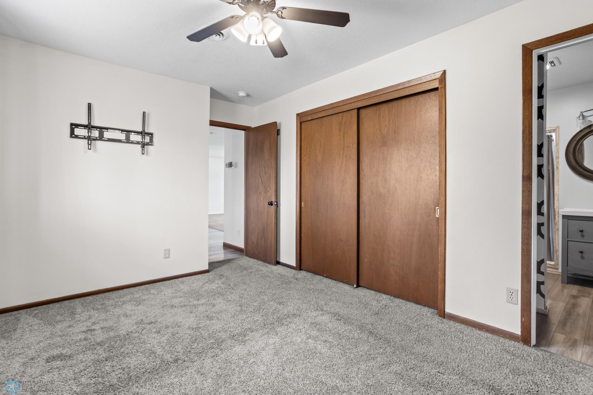 3111 3rd Street, Fargo, North Dakota image 23