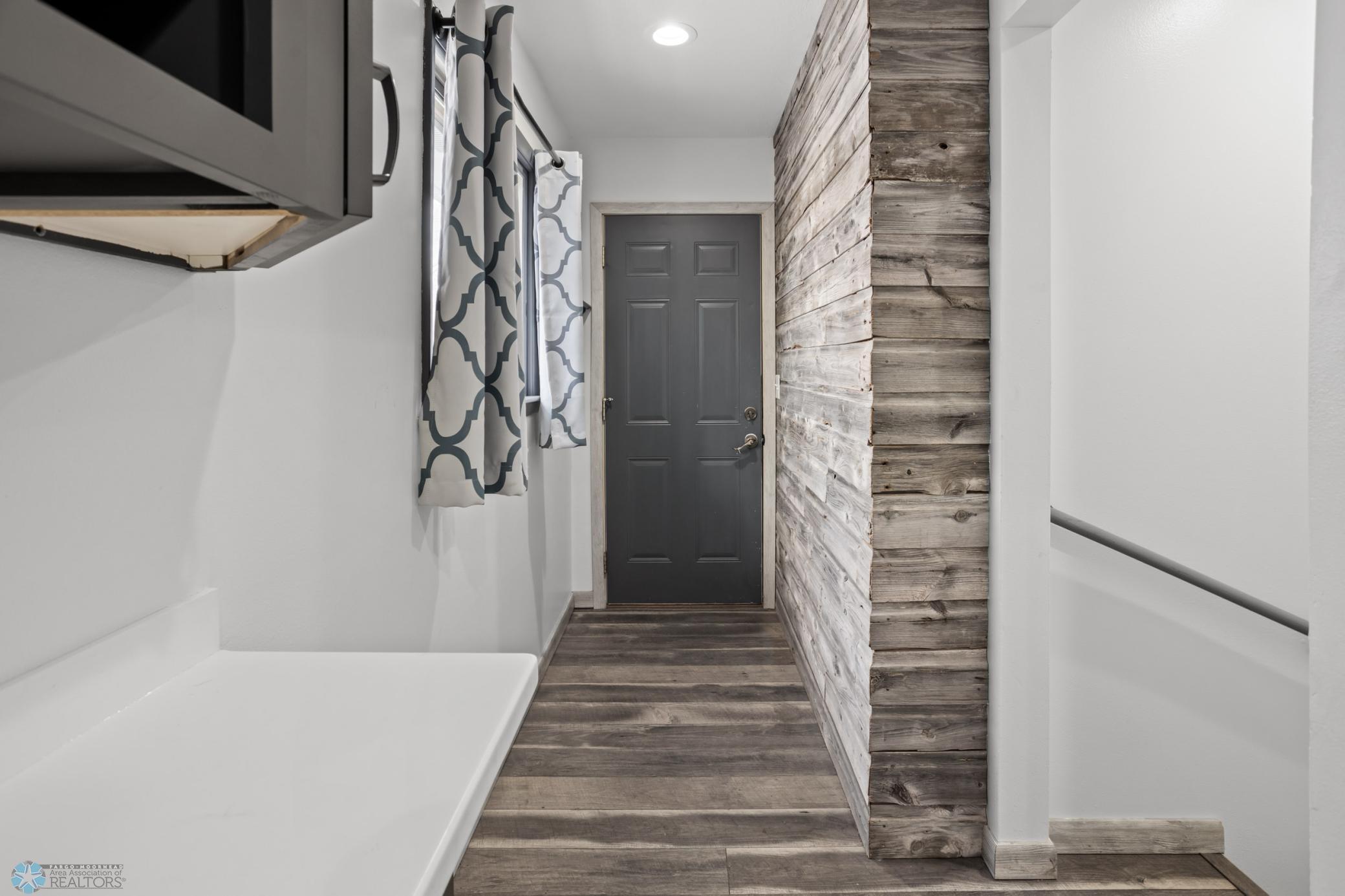 3111 3rd Street, Fargo, North Dakota image 14