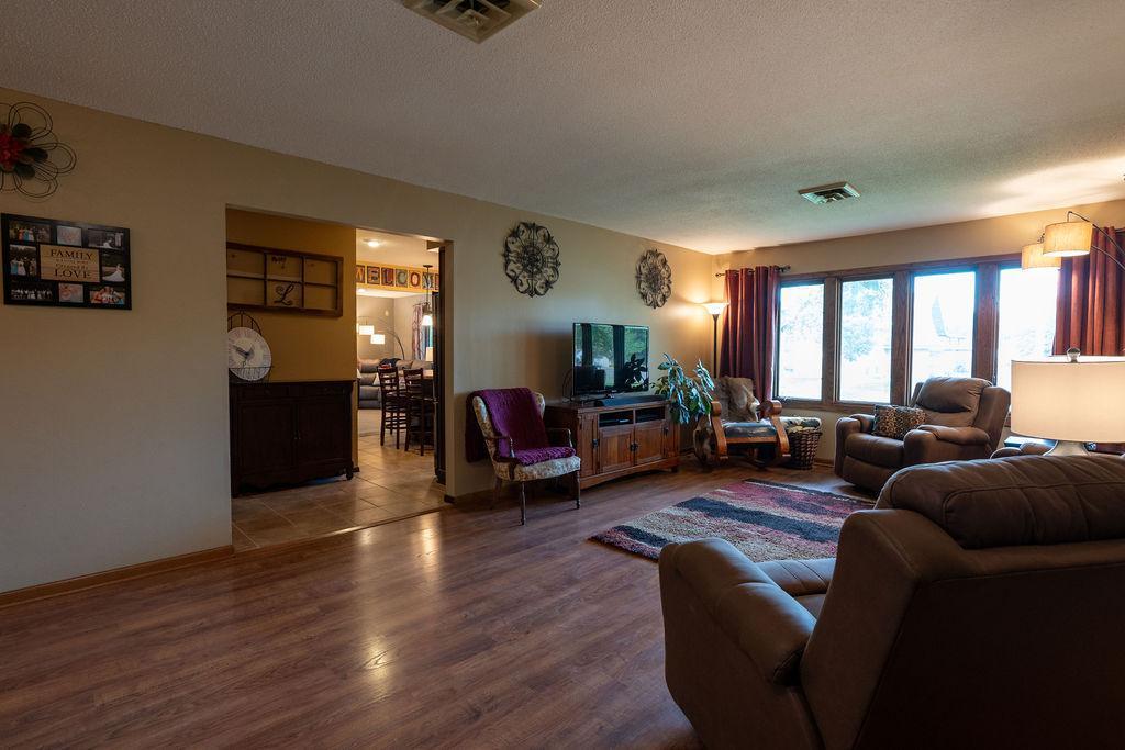 900 13th Avenue, Willmar, Minnesota image 18