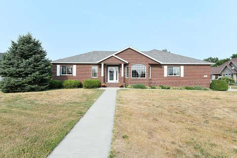 Homes For Sale - 520 2nd Avenue<br/> Kindred, ND 58051