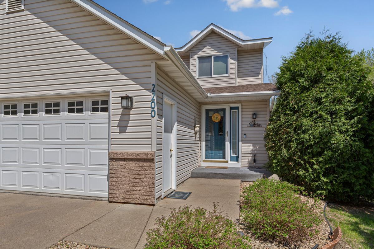 2200 15 1/2 Street, Faribault, Minnesota image 3