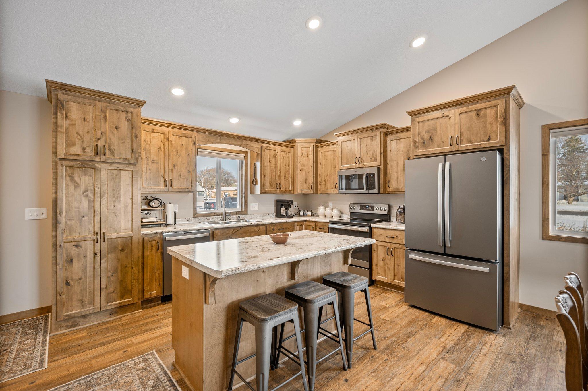101 Bal Veld Drive, Pease, Minnesota image 2