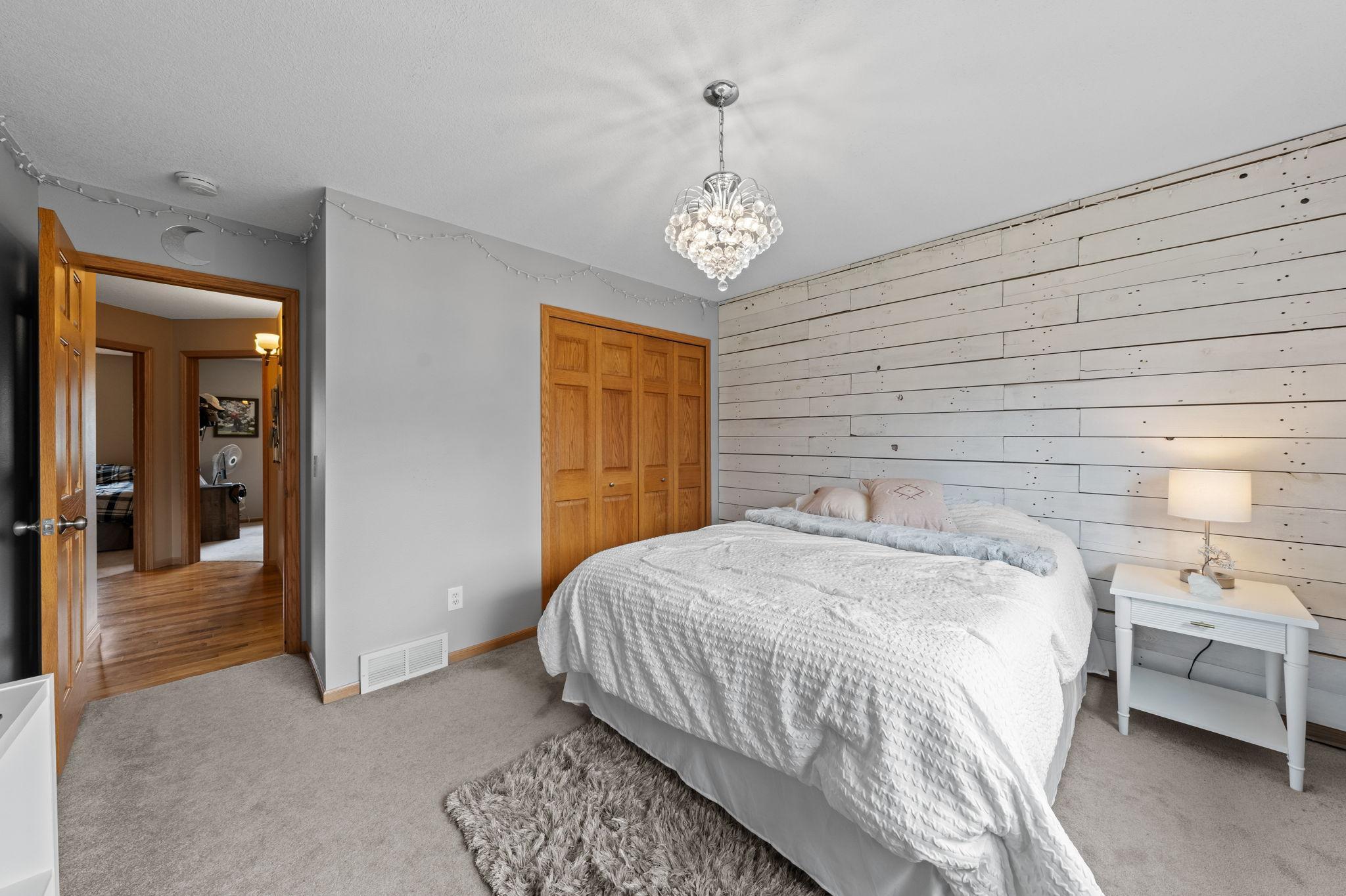 19390 Queen Circle, Elk River, Minnesota image 20
