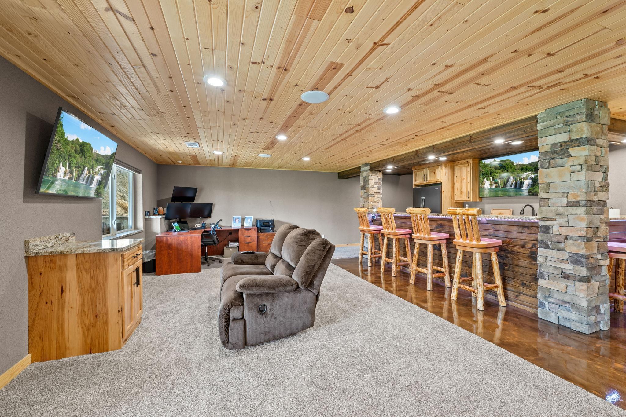19390 Queen Circle, Elk River, Minnesota image 34