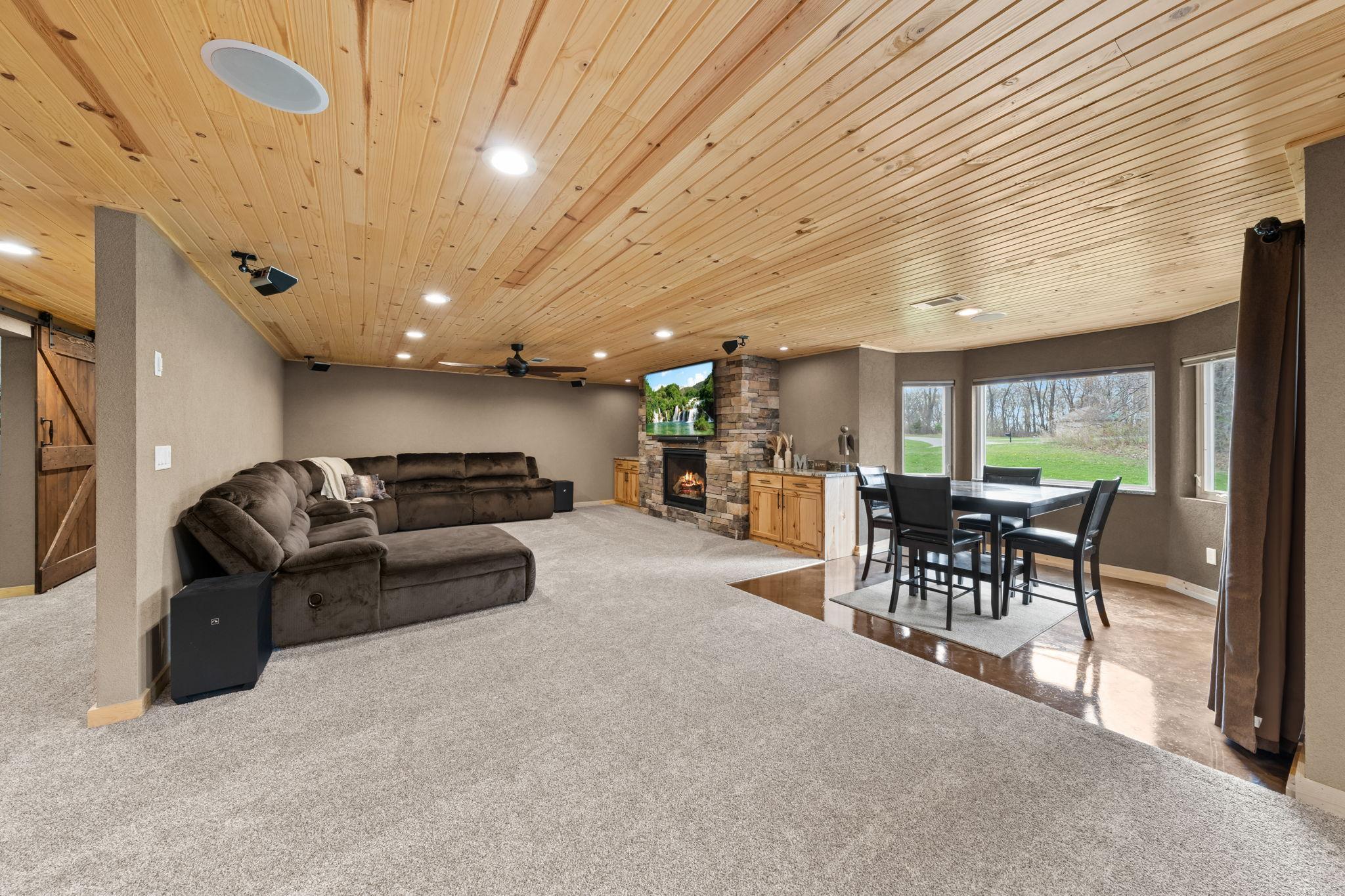 19390 Queen Circle, Elk River, Minnesota image 35