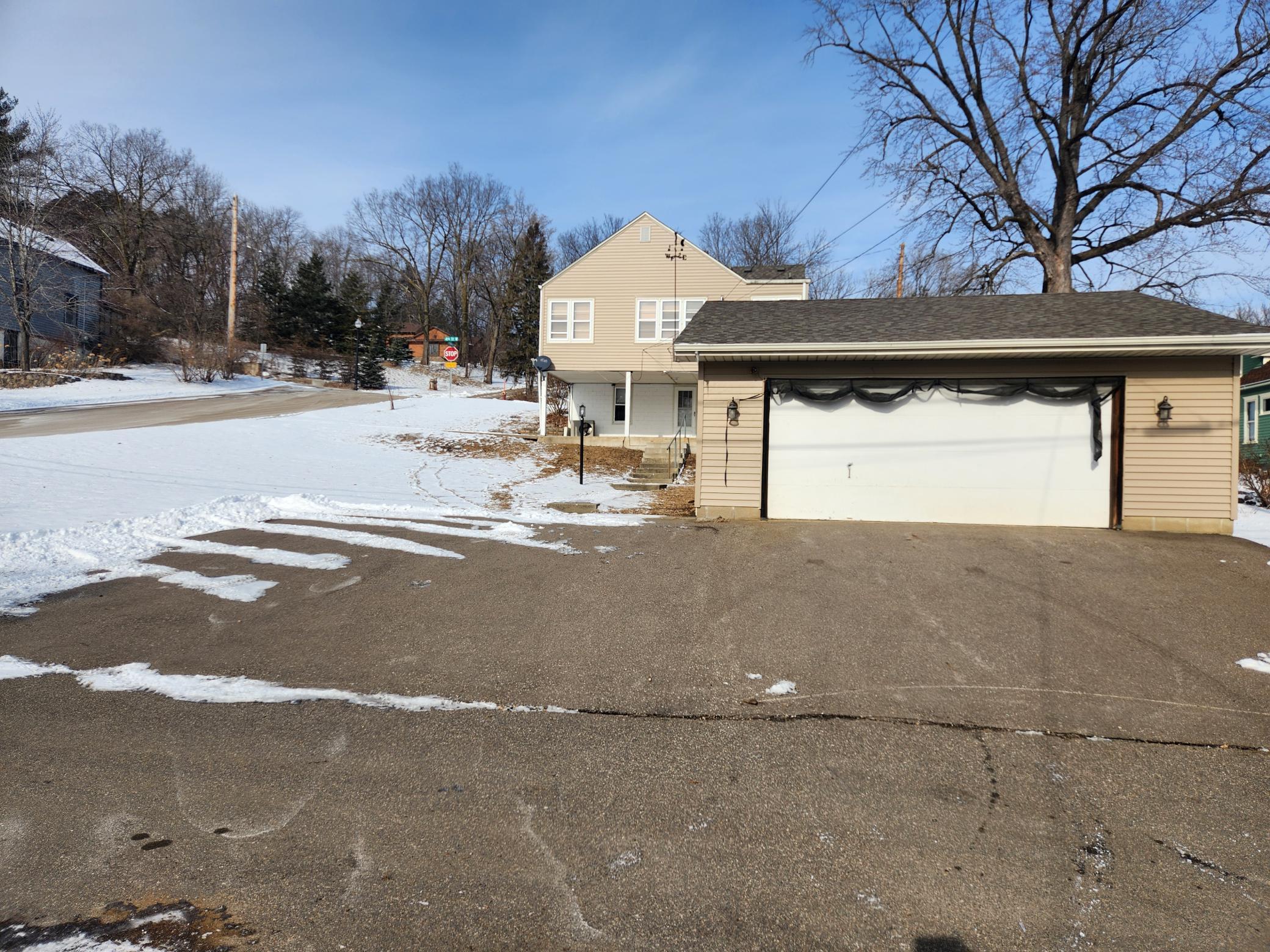 121 4th Street, Carver, Minnesota image 4