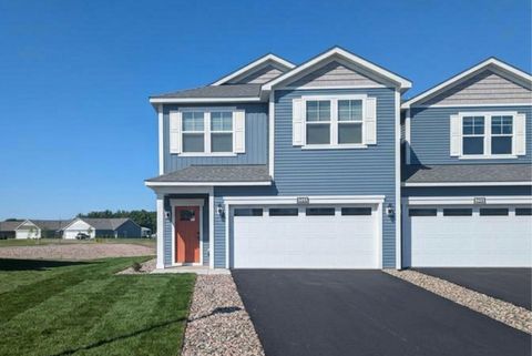 Townhouse For Sale - 5485 Fall Meadow Trail<br/> Chisago County, North Branch, MN 55056