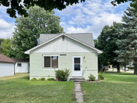 Homes For Sale - 402 N Austin Avenue<br/> Litchfield, MN 55355