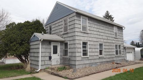 Homes For Sale - 1355 S Main Street<br/> Goodhue County, Zumbrota, MN 55992