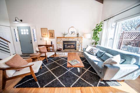 Townhouse For Sale - 215 Elton Hills Dr Nw Dr<br/> Olmsted County, Rochester, MN 55901