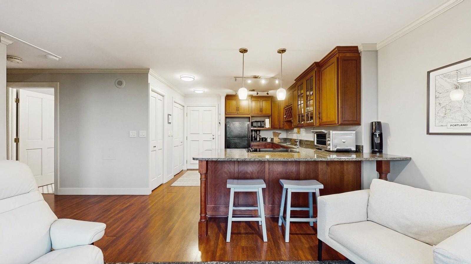 1425 W 28th Street #519, Minneapolis, Minnesota image 6