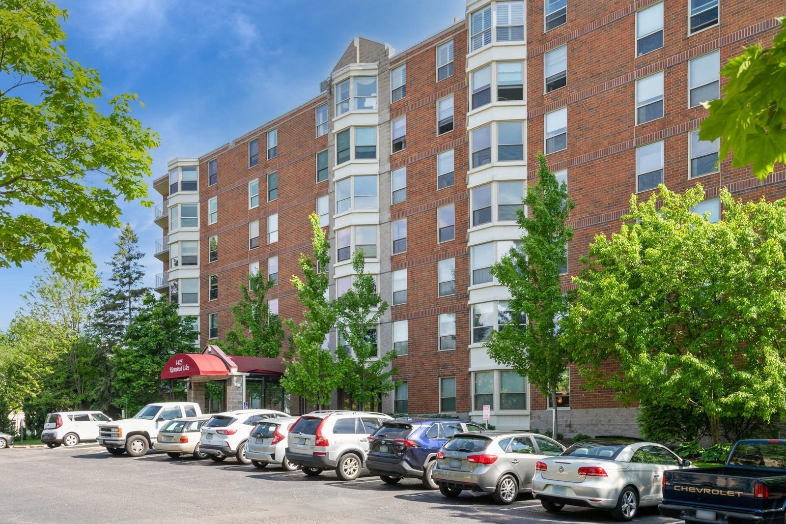 1425 W 28th Street #519, Minneapolis, Minnesota image 36