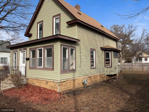 Homes For Sale - 1914 Penn Avenue<br/> Minneapolis, MN 55411