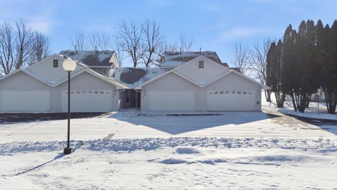 Condo For Sale - 22710 Dunvilla Drive<br/> Pelican Rapids, MN 56572