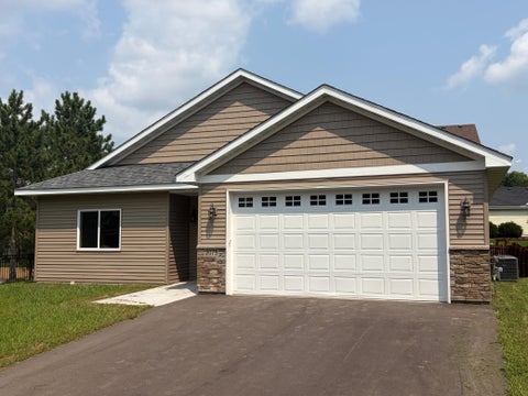 Homes For Sale - 2075 Langston Lane<br/> Saint Michael, MN 55376