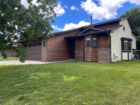 Homes For Sale - 5309 Xenia Avenue<br/> Crystal, MN 55429
