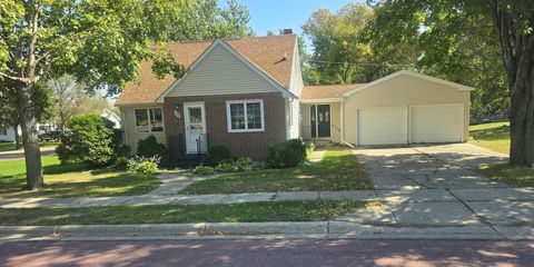 Homes For Sale - 180 3rd Avenue<br/> Martin County, Trimont, MN 56176