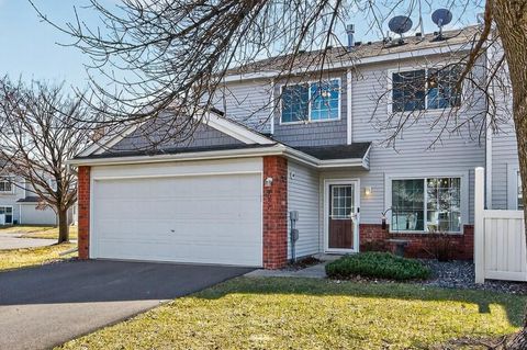 Townhouse For Sale - 7097 Quail Avenue<br/> Wright County, Elk River, MN 55330