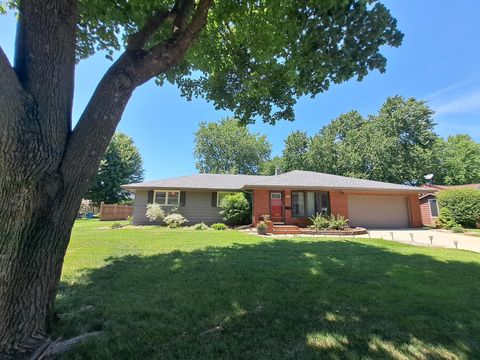 Homes For Sale - 314 Meredith Road<br/> Freeborn County, Albert Lea, MN 56007