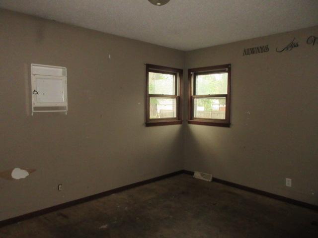 Fargo, North Dakota 58103, United States, 3 Bedrooms Bedrooms, ,2 BathroomsBathrooms,Residential,Active,229142