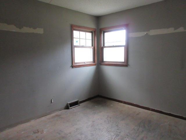 Fargo, North Dakota 58103, United States, 3 Bedrooms Bedrooms, ,2 BathroomsBathrooms,Residential,Active,229142