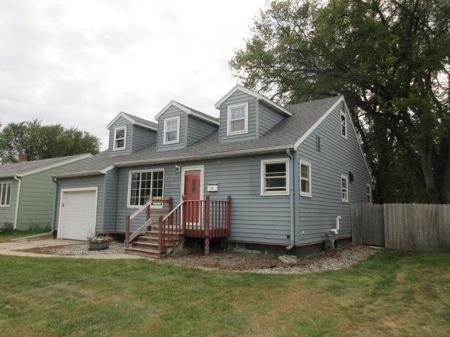 Fargo, North Dakota 58103, United States, 3 Bedrooms Bedrooms, ,2 BathroomsBathrooms,Residential,Active,229142