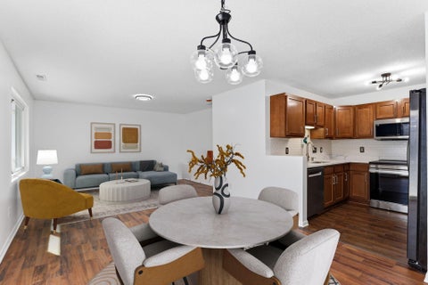 Townhouse For Sale - 13351 Court Place<br/> Burnsville, MN 55337