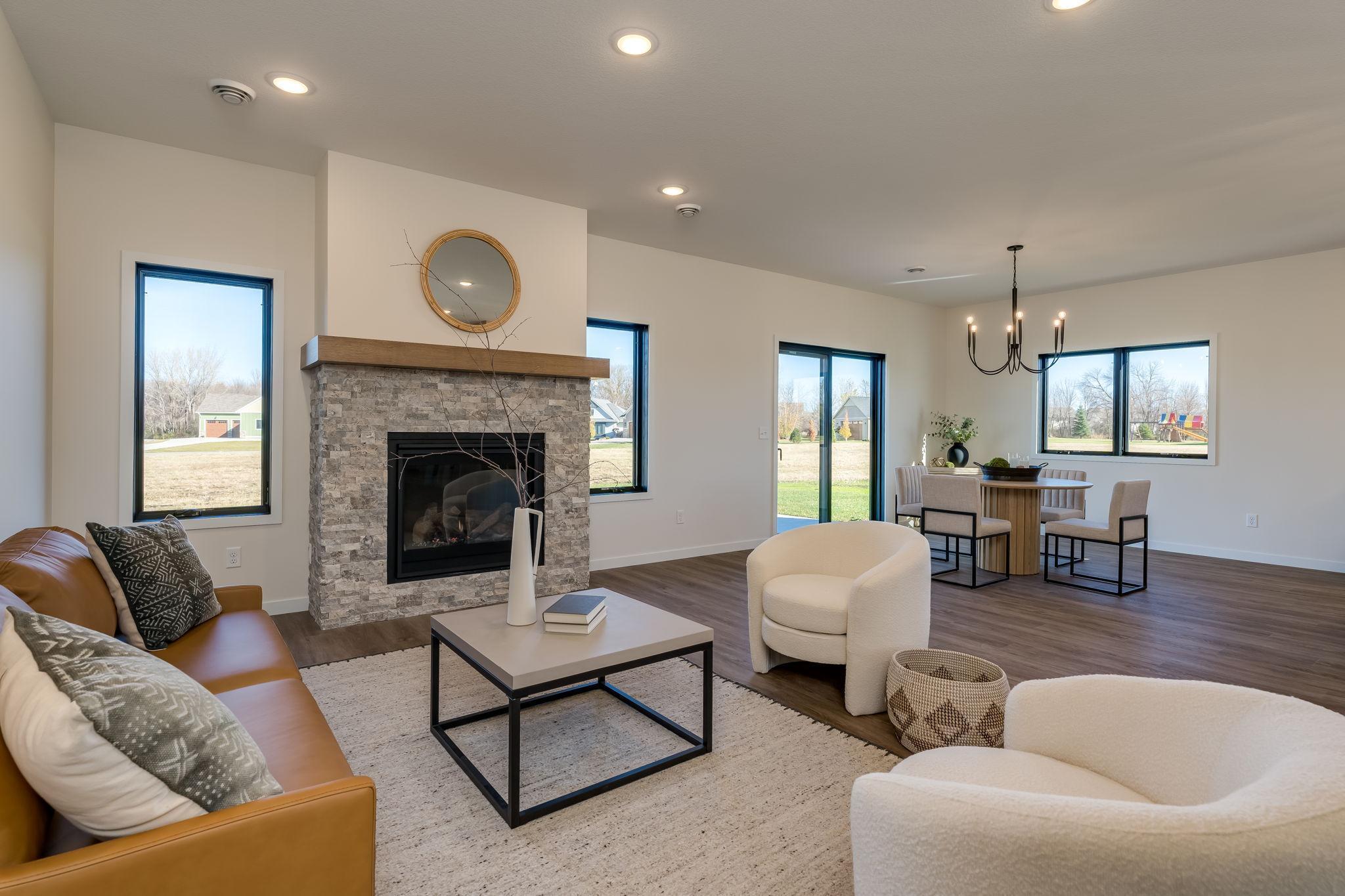 313 Pinehurst Drive, Mankato, Minnesota image 23