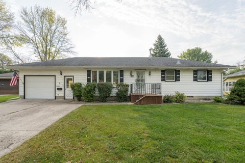 Homes For Sale - 125 N Manitou Drive<br/> Mankato, MN 56001