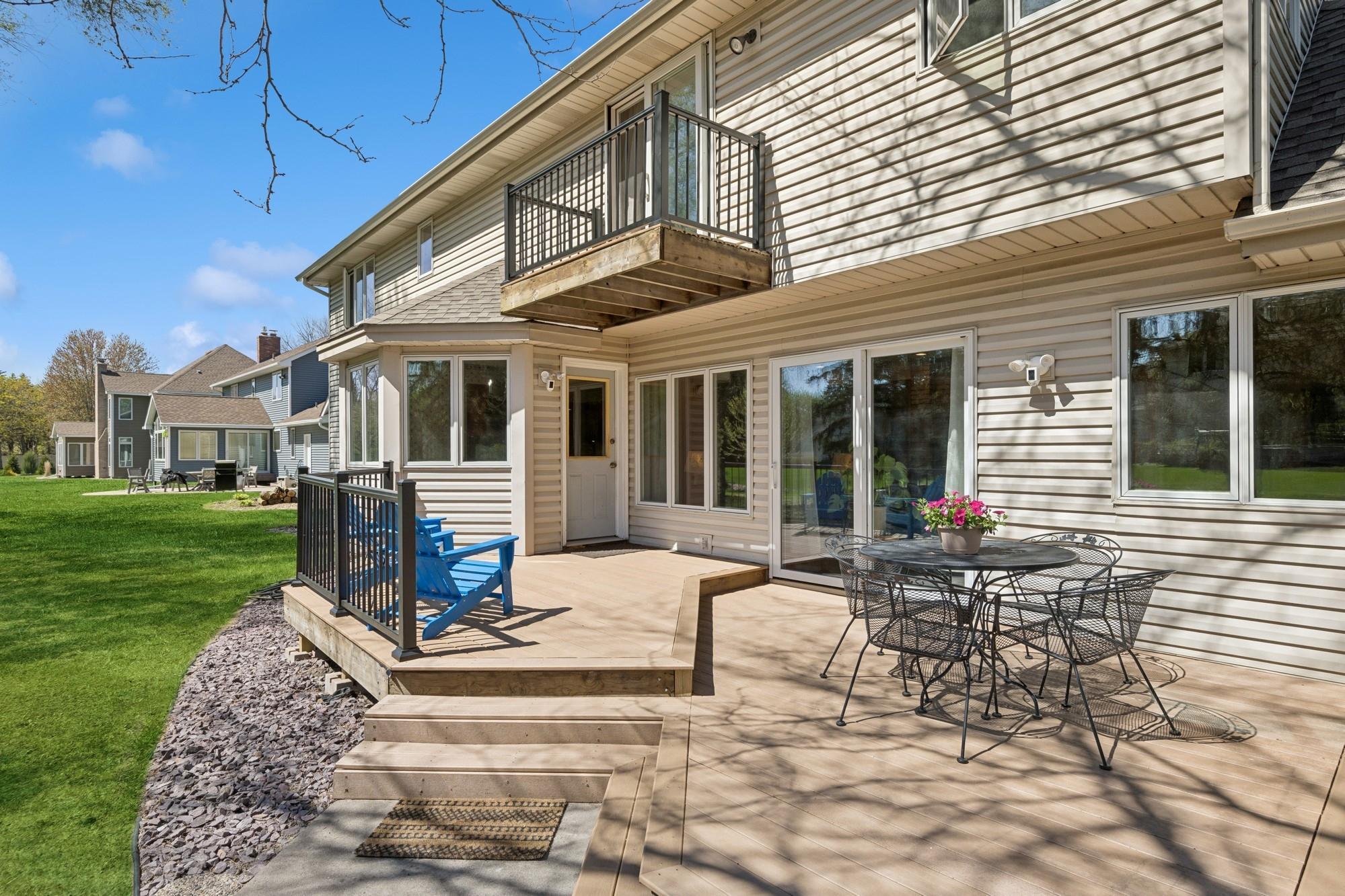 1284 W Royal Oaks Drive, Saint Paul, Minnesota image 24