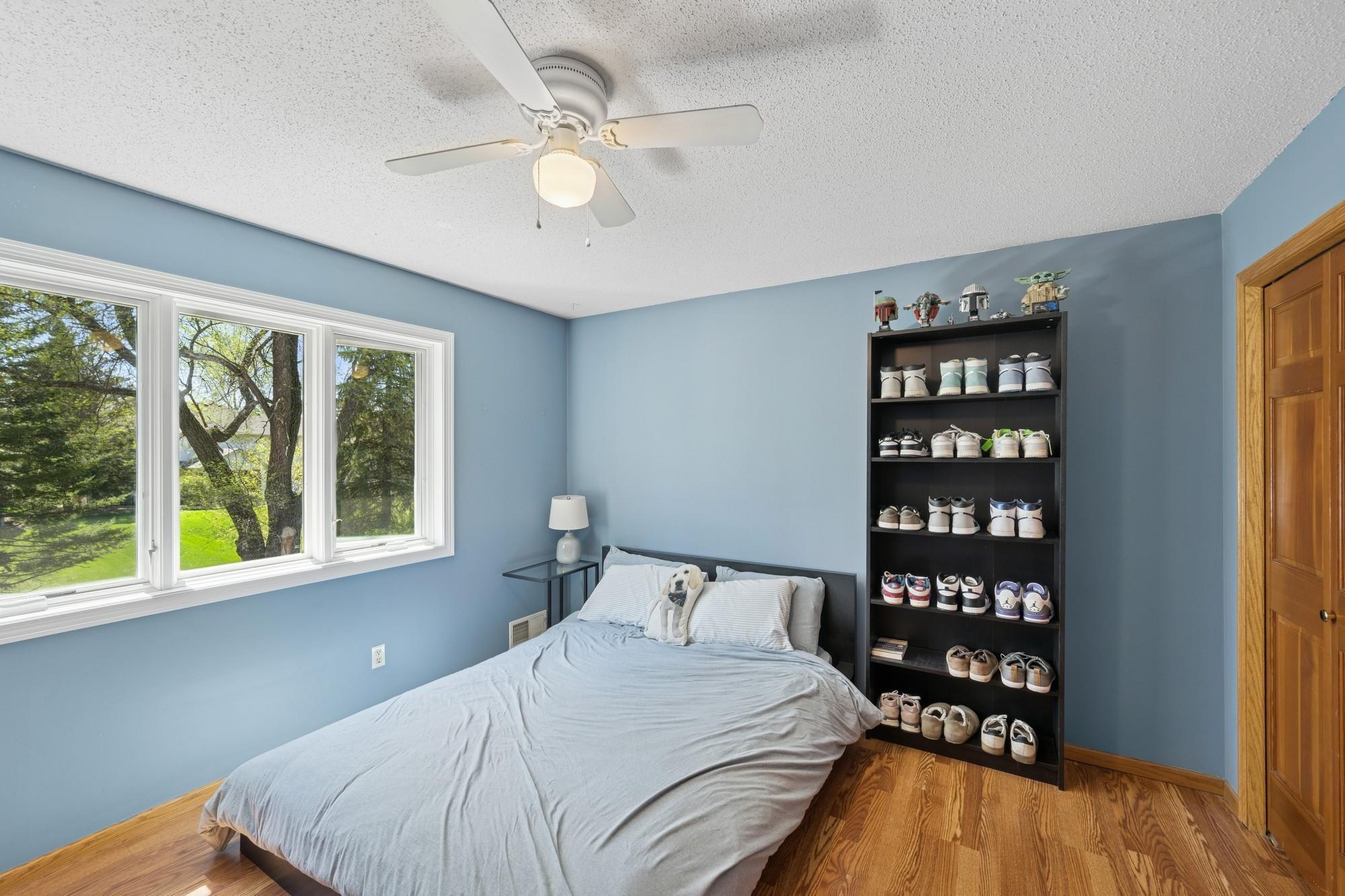 1284 W Royal Oaks Drive, Saint Paul, Minnesota image 12