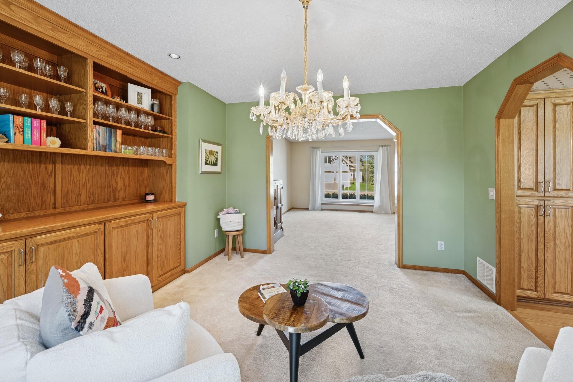 1284 W Royal Oaks Drive, Saint Paul, Minnesota image 9