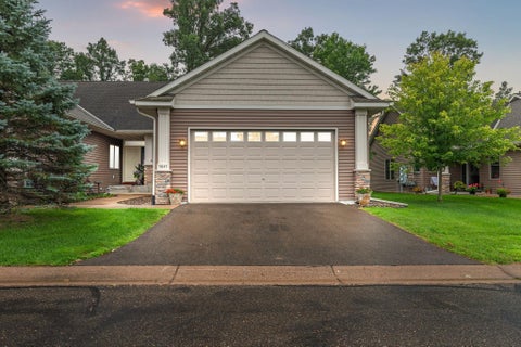 Townhouse For Sale - 5845 Oakgreen Court<br/> Stillwater, MN 55082