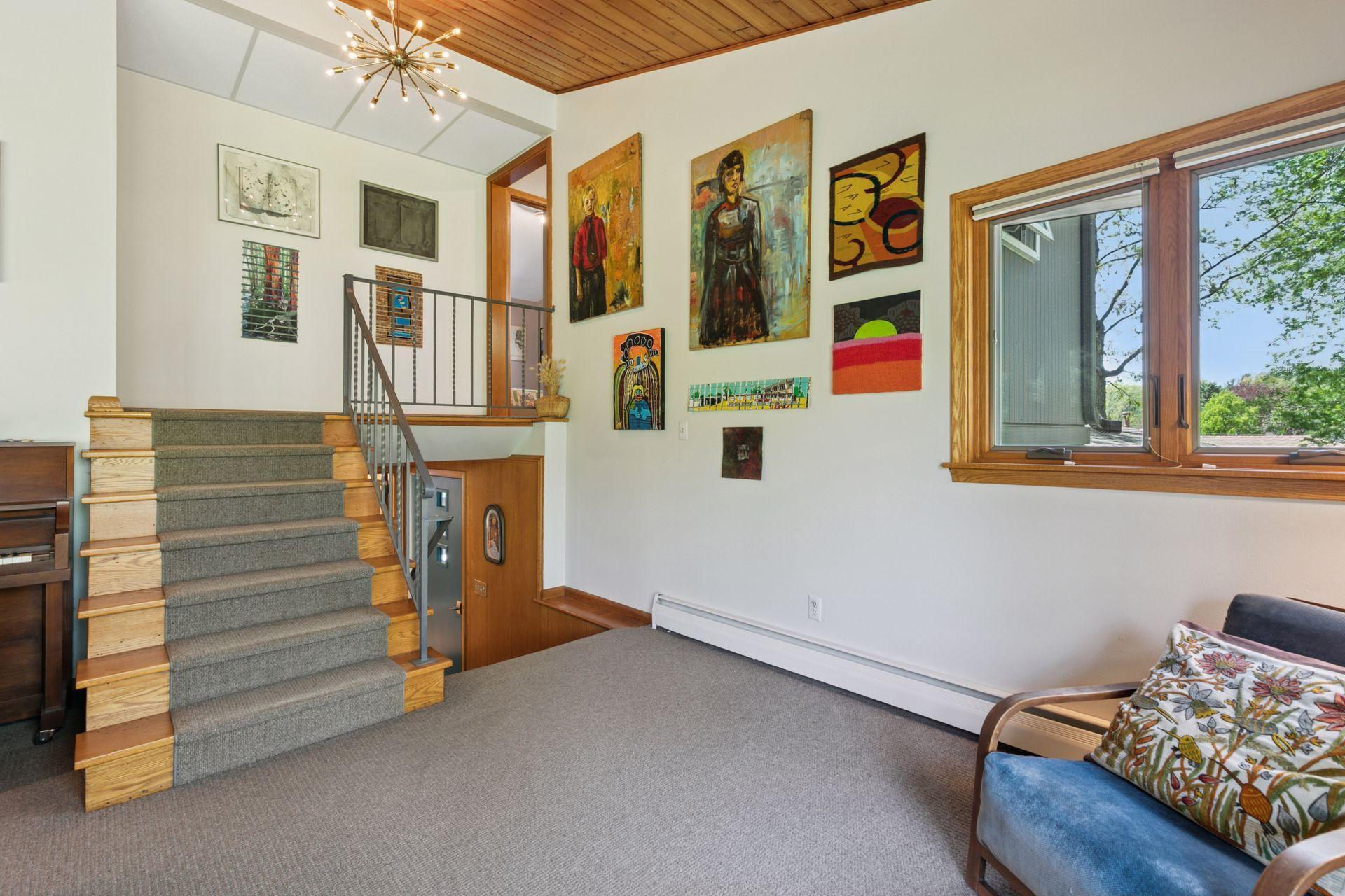 154 Woodland Drive, Burnsville, Minnesota image 7
