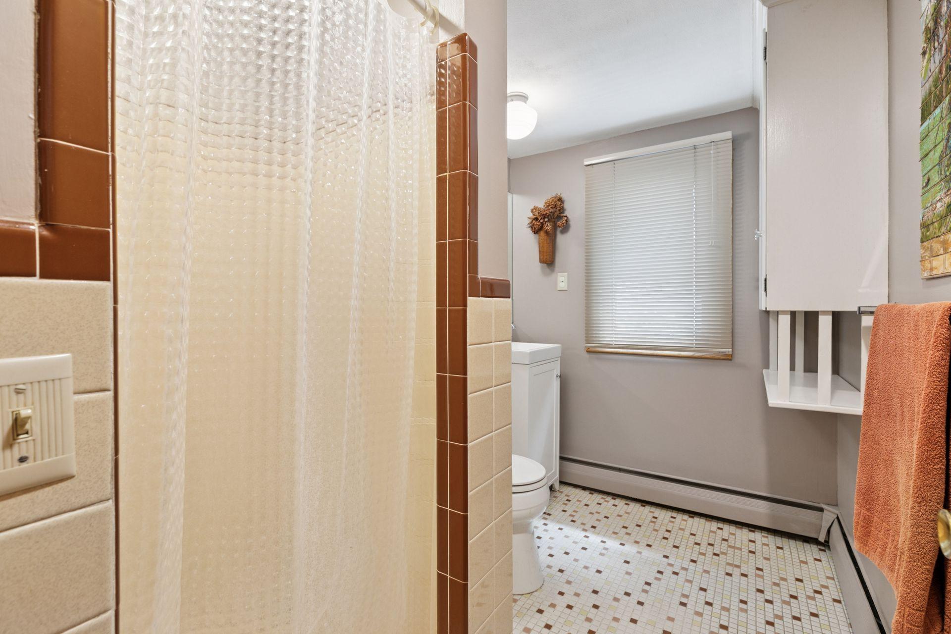 154 Woodland Drive, Burnsville, Minnesota image 36
